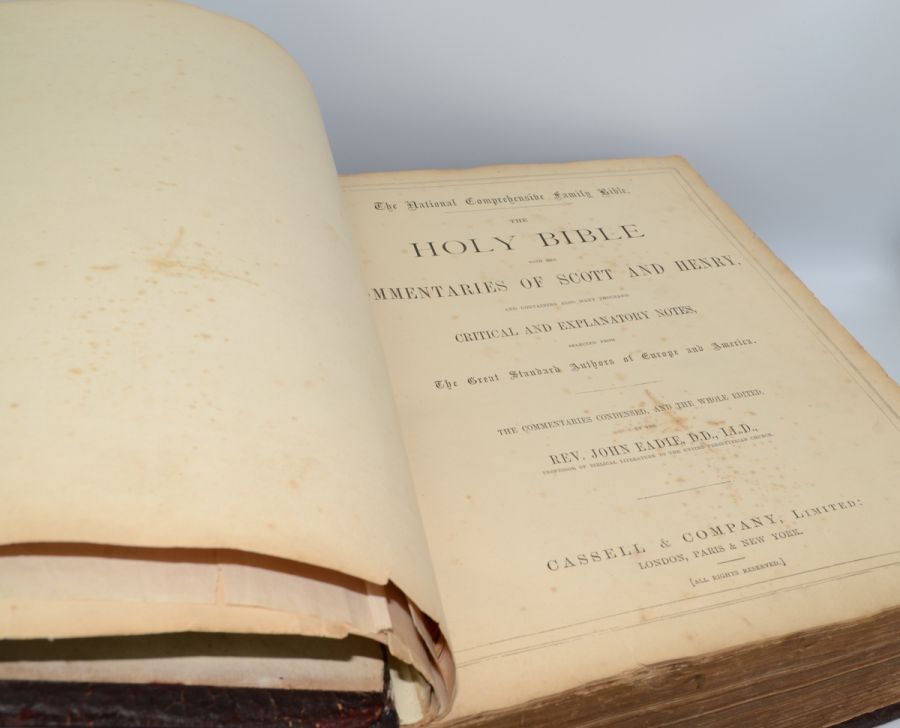 The Holy Bible with the commentaries of Scott and Henry. Eadie Jh. 1871